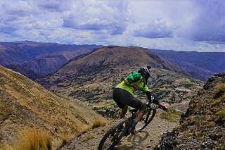 Bicicleta de Montaña en el Épico Valle Sur